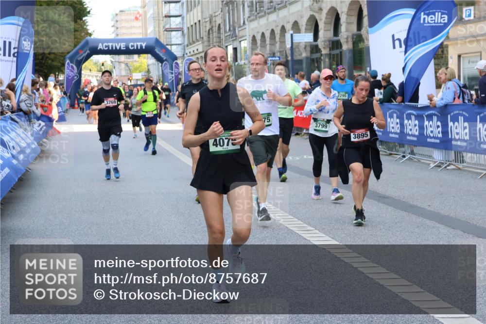07.09.2025 - BARMER Alsterlauf Strokosch-Dieckow http://msf.ph/oto/8757687 07.09.2025 10:13:42 Ziel 2073, 2235, 2264, 2403, 2688, 3085, 3086, 3236, 3503, 3504, 3697, 3734, 3735, 4690, 4699, 5277, 5278, 5447, 5468, 5709, 5830, 6282, 6284, 6329, 6331, 8195, 8224, 8226 meine-sportfotos.de