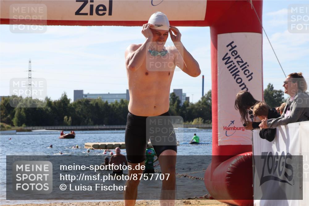 07.09.2025 - 19. Norderstedt Triathlon Luisa Fischer http://msf.ph/oto/8757707 07.09.2025 11:47:53 Schwimmen 139, 1311, 1369, 1392, 1398 meine-sportfotos.de