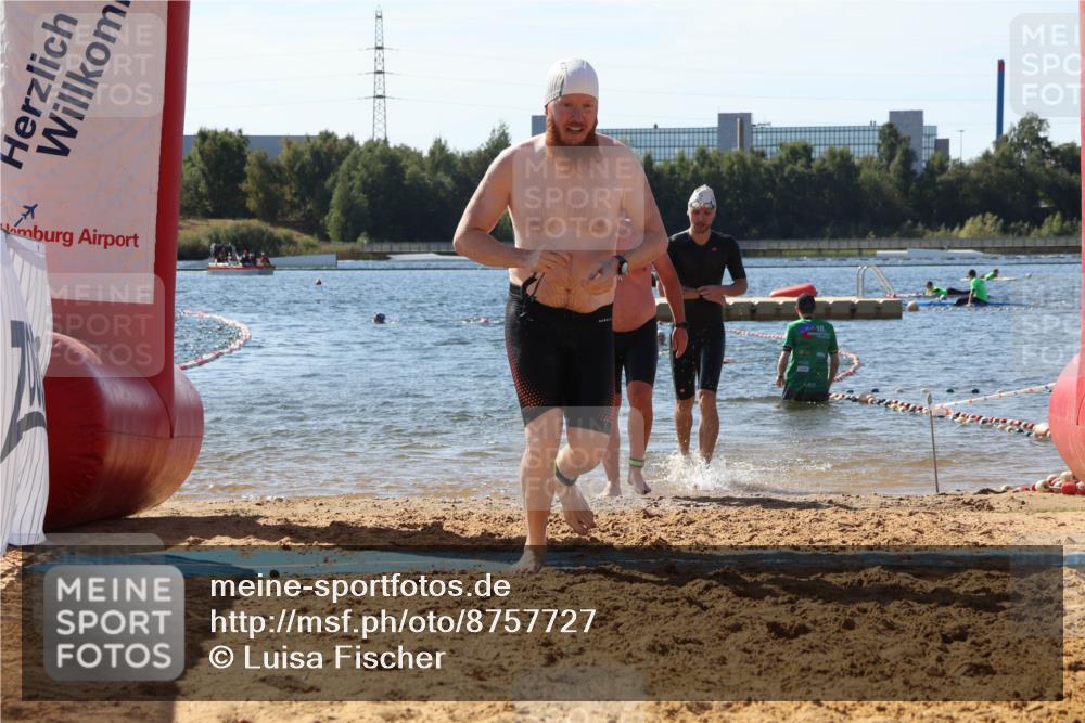 07.09.2025 - 19. Norderstedt Triathlon Luisa Fischer http://msf.ph/oto/8757727 07.09.2025 11:48:07 Schwimmen 227, 260, 1397 meine-sportfotos.de