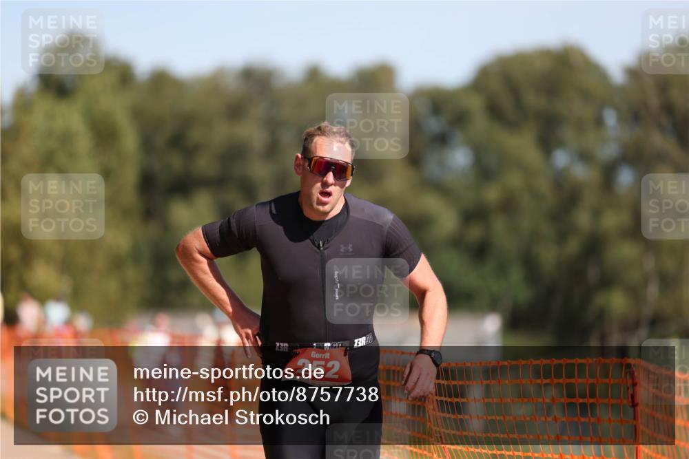 07.09.2025 - 19. Norderstedt Triathlon Michael Strokosch http://msf.ph/oto/8757738 07.09.2025 12:04:46 Laufen 252, 773, 1357 meine-sportfotos.de