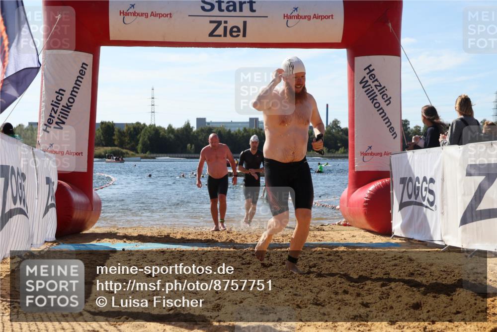 07.09.2025 - 19. Norderstedt Triathlon Luisa Fischer http://msf.ph/oto/8757751 07.09.2025 11:48:08 Schwimmen 227, 260, 1397 meine-sportfotos.de