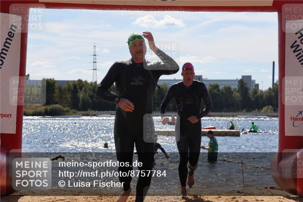 07.09.2025 - 19. Norderstedt Triathlon Luisa Fischer http://msf.ph/oto/8757784 07.09.2025 13:34:20 Schwimmen 393, 959, 973, 1029 meine-sportfotos.de