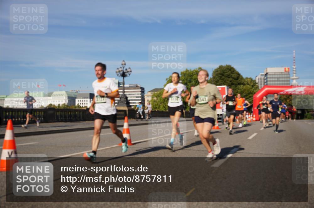 07.09.2025 - BARMER Alsterlauf Yannick Fuchs http://msf.ph/oto/8757811 07.09.2025 09:38:57 Laufen 6347 meine-sportfotos.de