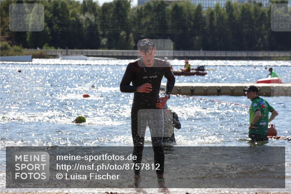 07.09.2025 - 19. Norderstedt Triathlon Luisa Fischer http://msf.ph/oto/8757812 07.09.2025 13:34:25 Schwimmen 393, 959, 973, 1029, 1465 meine-sportfotos.de