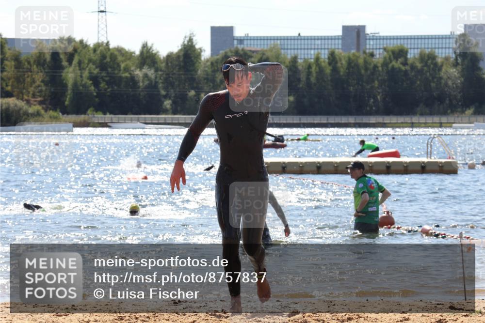 07.09.2025 - 19. Norderstedt Triathlon Luisa Fischer http://msf.ph/oto/8757837 07.09.2025 13:34:26 Schwimmen 393, 959, 973, 1029, 1465 meine-sportfotos.de