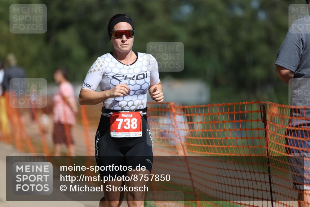 07.09.2025 - 19. Norderstedt Triathlon Michael Strokosch http://msf.ph/oto/8757850 07.09.2025 12:51:12 Laufen 273, 293, 724, 738 meine-sportfotos.de