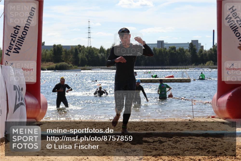 07.09.2025 - 19. Norderstedt Triathlon Luisa Fischer http://msf.ph/oto/8757859 07.09.2025 13:34:28 Schwimmen 393, 973, 1029, 1465 meine-sportfotos.de