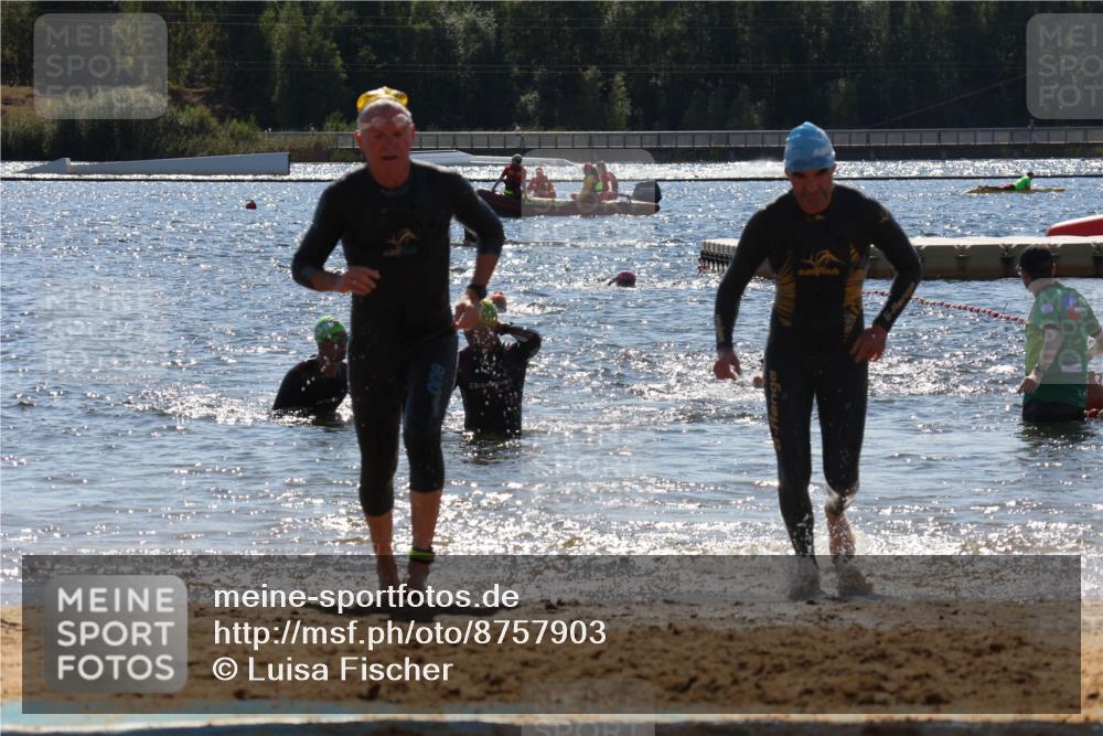 07.09.2025 - 19. Norderstedt Triathlon Luisa Fischer http://msf.ph/oto/8757903 07.09.2025 13:34:33 Schwimmen 369, 963, 973, 1465 meine-sportfotos.de