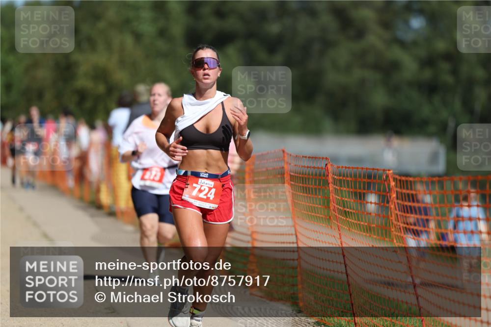 07.09.2025 - 19. Norderstedt Triathlon Michael Strokosch http://msf.ph/oto/8757917 07.09.2025 12:51:16 Laufen 273, 724 meine-sportfotos.de
