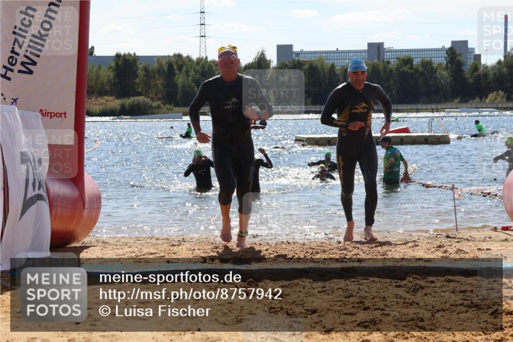 07.09.2025 - 19. Norderstedt Triathlon Luisa Fischer http://msf.ph/oto/8757942 07.09.2025 13:34:35 Schwimmen 369, 963, 1465 meine-sportfotos.de