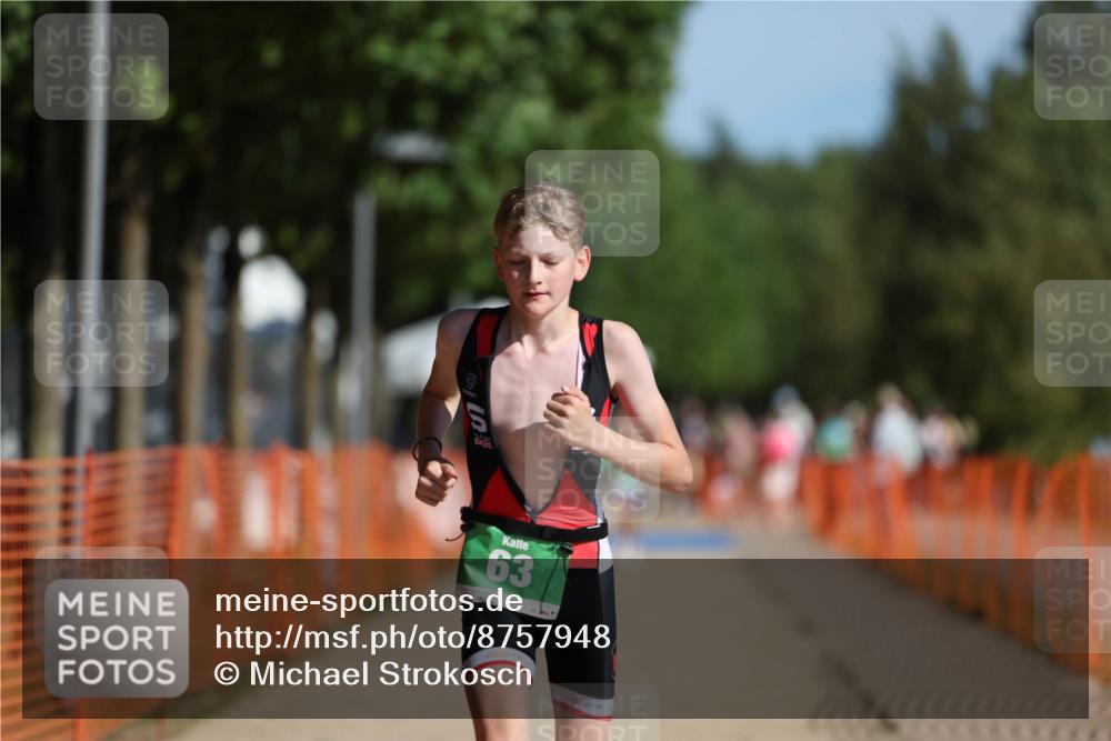 07.09.2025 - 19. Norderstedt Triathlon Michael Strokosch http://msf.ph/oto/8757948 07.09.2025 11:03:34 Laufen 63, 113 meine-sportfotos.de