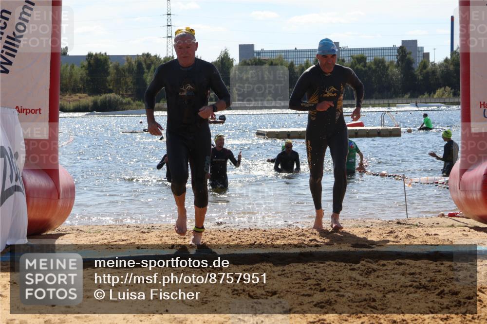 07.09.2025 - 19. Norderstedt Triathlon Luisa Fischer http://msf.ph/oto/8757951 07.09.2025 13:34:36 Schwimmen 369, 963, 1465 meine-sportfotos.de