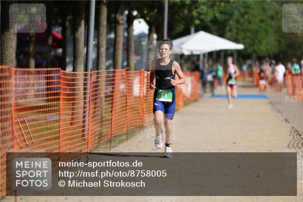 07.09.2025 - 19. Norderstedt Triathlon Michael Strokosch http://msf.ph/oto/8758005 07.09.2025 11:03:47 Laufen 71 meine-sportfotos.de
