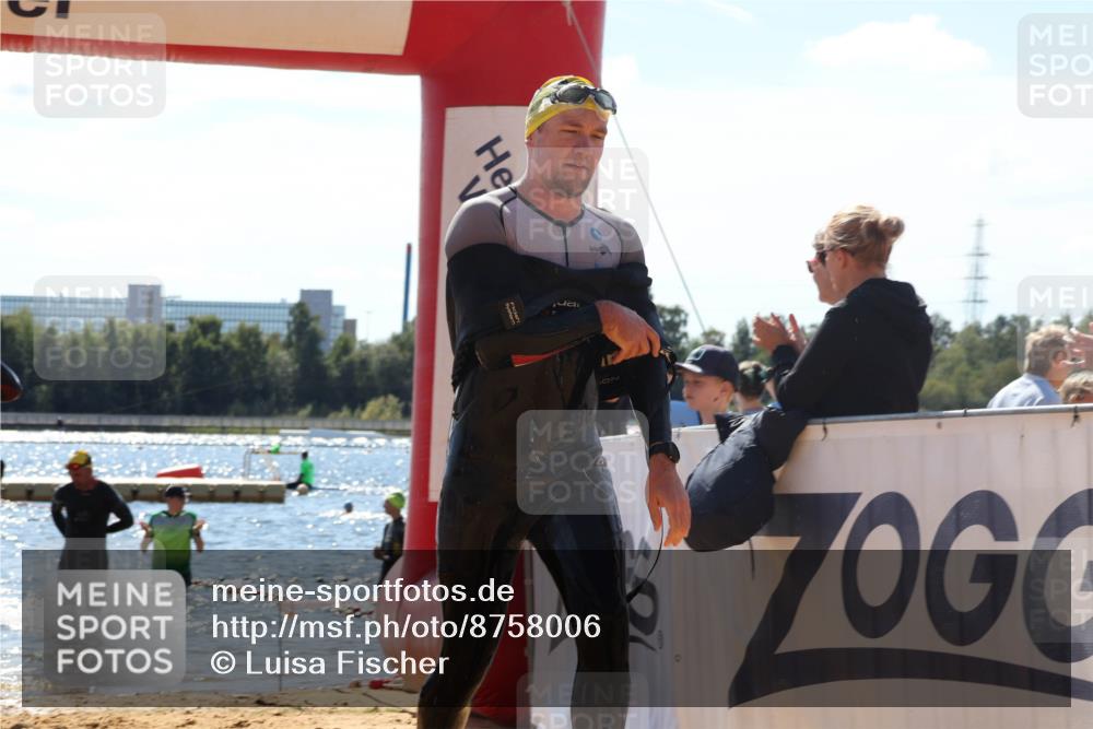 07.09.2025 - 19. Norderstedt Triathlon Luisa Fischer http://msf.ph/oto/8758006 07.09.2025 13:34:44 Schwimmen 369, 877, 963, 991, 1469 meine-sportfotos.de