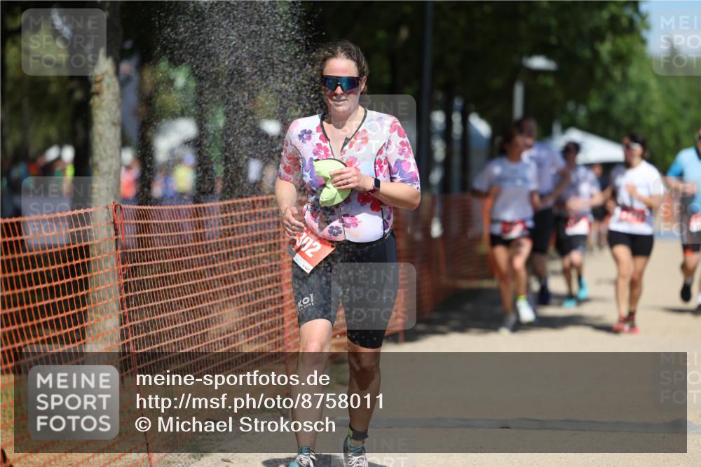 07.09.2025 - 19. Norderstedt Triathlon Michael Strokosch http://msf.ph/oto/8758011 07.09.2025 13:13:43 Laufen 139, 302, 780, 827, 1235, 1277, 1293, 1326, 1398 meine-sportfotos.de