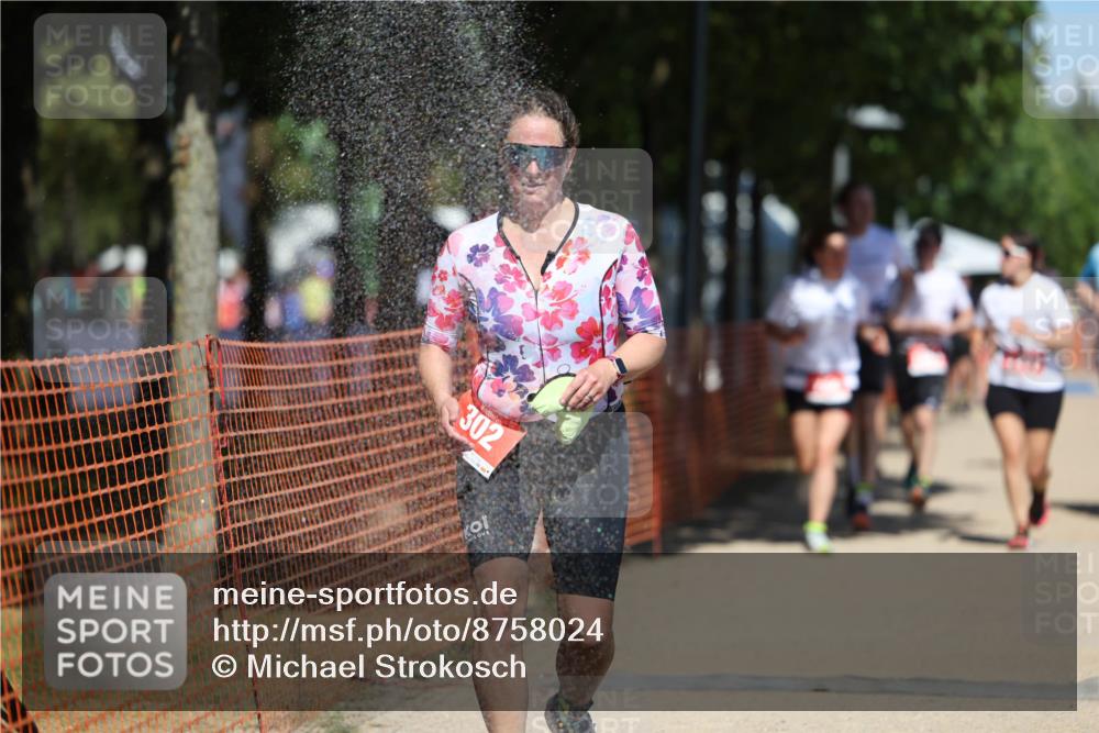07.09.2025 - 19. Norderstedt Triathlon Michael Strokosch http://msf.ph/oto/8758024 07.09.2025 13:13:43 Laufen 139, 302, 780, 827, 1235, 1277, 1293, 1326, 1398 meine-sportfotos.de