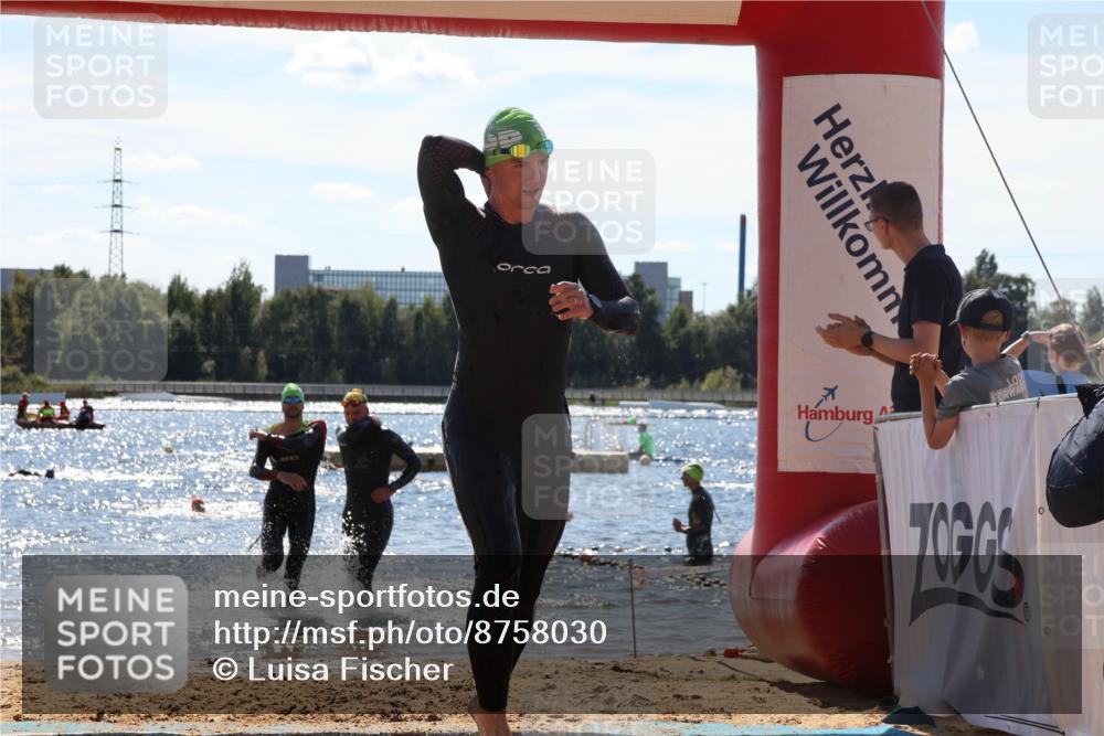 07.09.2025 - 19. Norderstedt Triathlon Luisa Fischer http://msf.ph/oto/8758030 07.09.2025 13:34:46 Schwimmen 369, 877, 963, 991, 1469 meine-sportfotos.de