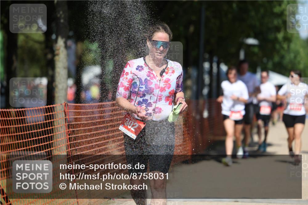 07.09.2025 - 19. Norderstedt Triathlon Michael Strokosch http://msf.ph/oto/8758031 07.09.2025 13:13:43 Laufen 139, 302, 780, 827, 1235, 1277, 1293, 1326, 1398 meine-sportfotos.de
