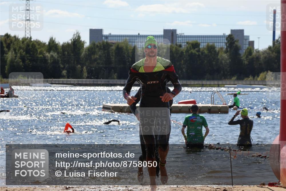07.09.2025 - 19. Norderstedt Triathlon Luisa Fischer http://msf.ph/oto/8758050 07.09.2025 13:34:49 Schwimmen 369, 877, 963, 991, 1031, 1469 meine-sportfotos.de