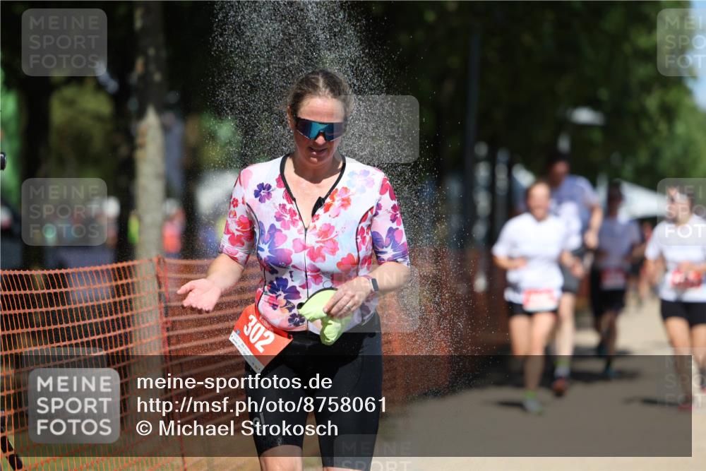 07.09.2025 - 19. Norderstedt Triathlon Michael Strokosch http://msf.ph/oto/8758061 07.09.2025 13:13:44 Laufen 139, 302, 780, 827, 1235, 1277, 1293, 1326, 1398 meine-sportfotos.de