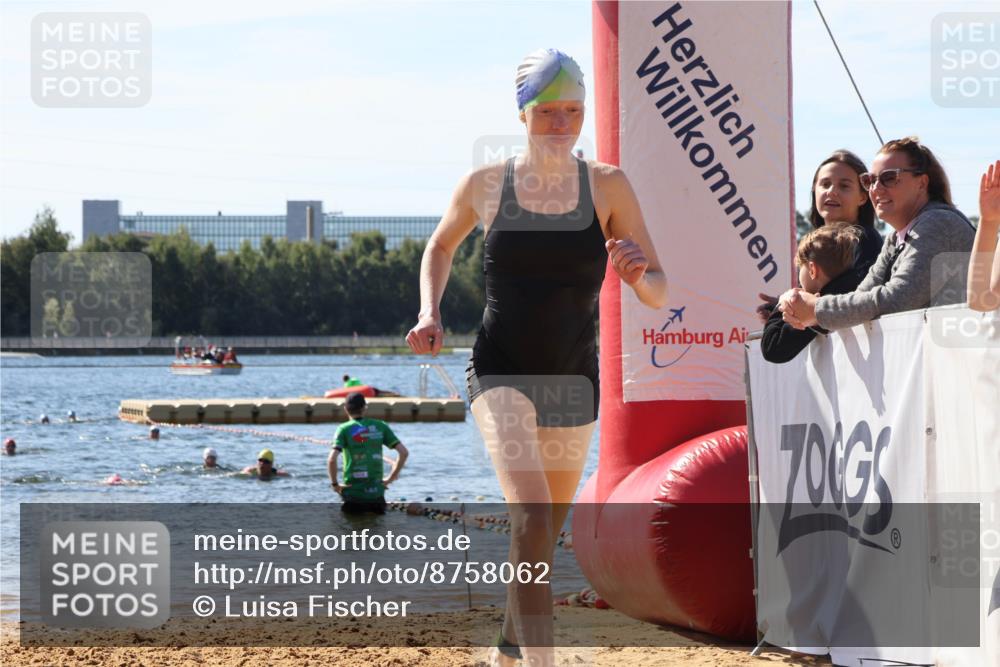 07.09.2025 - 19. Norderstedt Triathlon Luisa Fischer http://msf.ph/oto/8758062 07.09.2025 11:48:51 Schwimmen 208, 767, 1242 meine-sportfotos.de