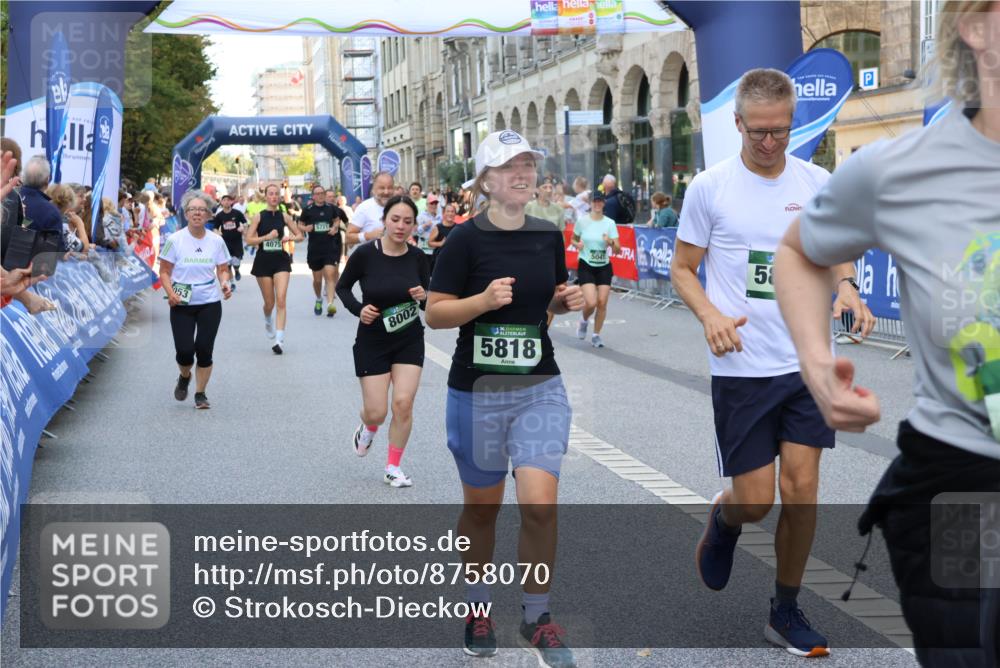 07.09.2025 - BARMER Alsterlauf Strokosch-Dieckow http://msf.ph/oto/8758070 07.09.2025 10:13:37 Ziel 2073, 2235, 2264, 3031, 3085, 3086, 3332, 3333, 3334, 3379, 4690, 5447, 5709, 5743, 5830, 6329, 6331, 8195, 8226, 8417 meine-sportfotos.de