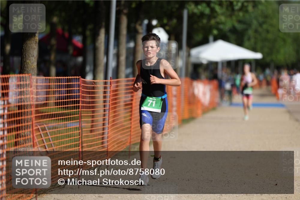 07.09.2025 - 19. Norderstedt Triathlon Michael Strokosch http://msf.ph/oto/8758080 07.09.2025 11:03:48 Laufen 71 meine-sportfotos.de