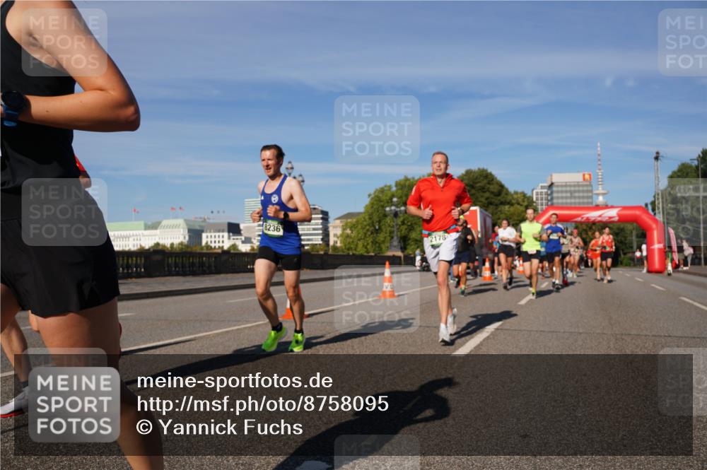 07.09.2025 - BARMER Alsterlauf Yannick Fuchs http://msf.ph/oto/8758095 07.09.2025 09:39:02 Laufen 8236, 2178 meine-sportfotos.de