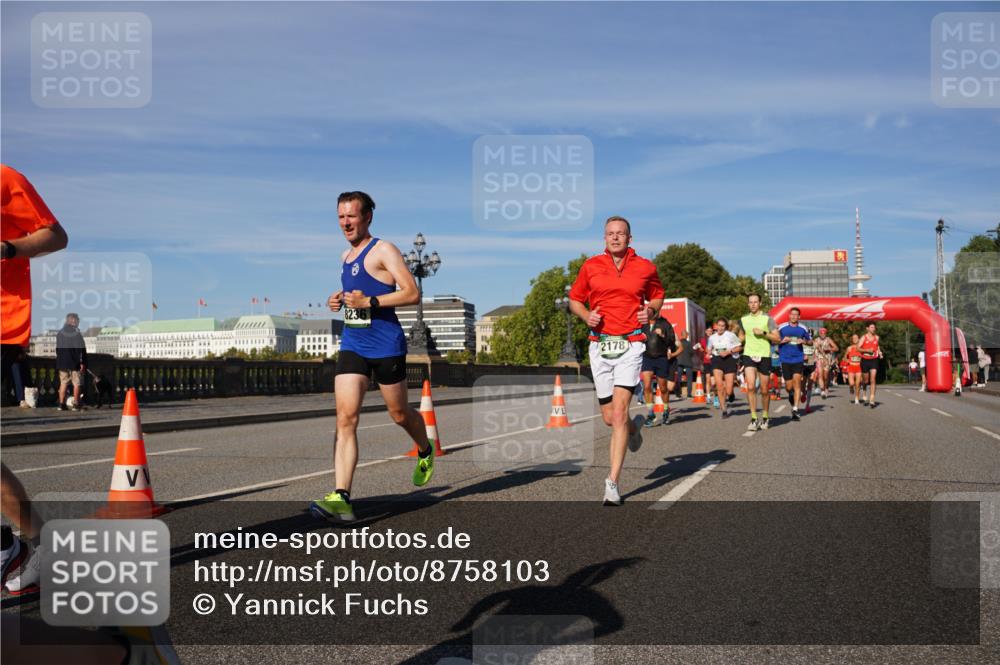 07.09.2025 - BARMER Alsterlauf Yannick Fuchs http://msf.ph/oto/8758103 07.09.2025 09:39:02 Laufen 2178 meine-sportfotos.de