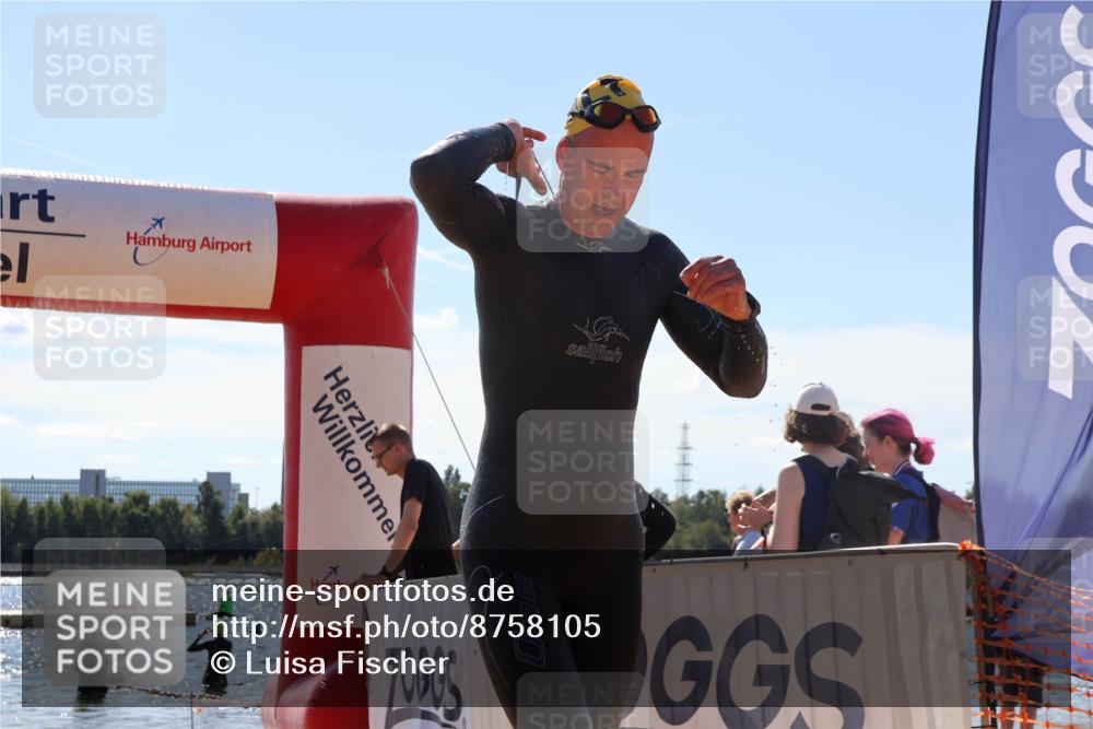 07.09.2025 - 19. Norderstedt Triathlon Luisa Fischer http://msf.ph/oto/8758105 07.09.2025 13:34:56 Schwimmen 877, 1031, 1469 meine-sportfotos.de