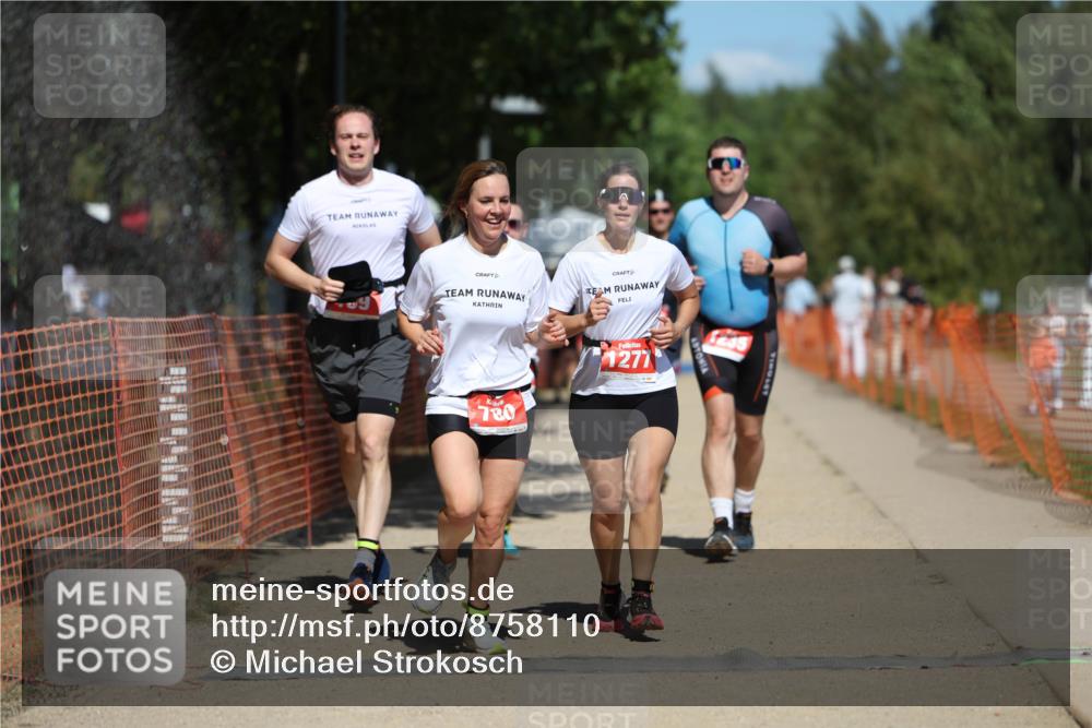 07.09.2025 - 19. Norderstedt Triathlon Michael Strokosch http://msf.ph/oto/8758110 07.09.2025 13:13:45 Laufen 139, 302, 780, 827, 1235, 1277, 1293, 1326, 1398 meine-sportfotos.de