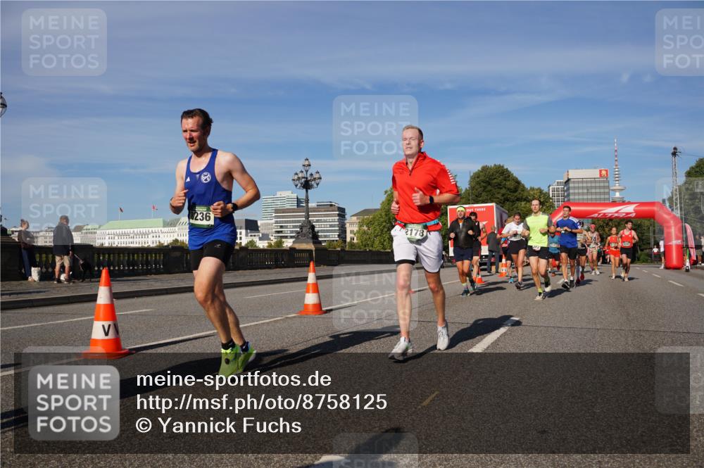 07.09.2025 - BARMER Alsterlauf Yannick Fuchs http://msf.ph/oto/8758125 07.09.2025 09:39:02 Laufen 8236, 2178 meine-sportfotos.de