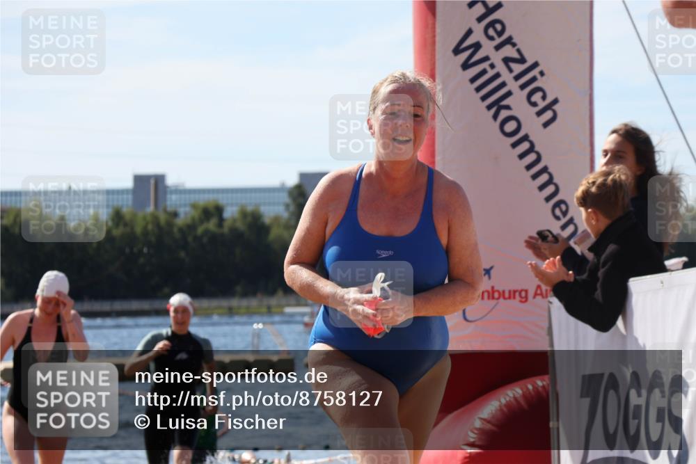 07.09.2025 - 19. Norderstedt Triathlon Luisa Fischer http://msf.ph/oto/8758127 07.09.2025 11:49:15 Schwimmen 217, 290, 709, 725 meine-sportfotos.de