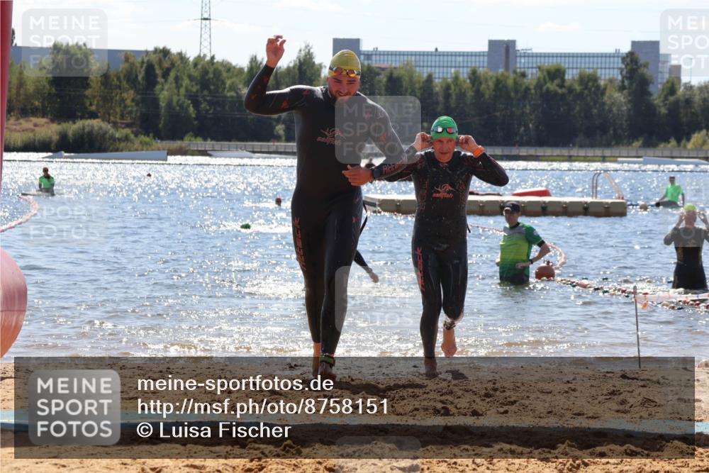 07.09.2025 - 19. Norderstedt Triathlon Luisa Fischer http://msf.ph/oto/8758151 07.09.2025 13:35:58 Schwimmen 364, 1462 meine-sportfotos.de