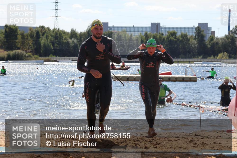 07.09.2025 - 19. Norderstedt Triathlon Luisa Fischer http://msf.ph/oto/8758155 07.09.2025 13:35:59 Schwimmen 364, 1462 meine-sportfotos.de