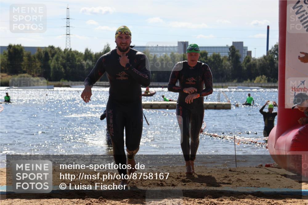 07.09.2025 - 19. Norderstedt Triathlon Luisa Fischer http://msf.ph/oto/8758167 07.09.2025 13:35:59 Schwimmen 364, 1462 meine-sportfotos.de