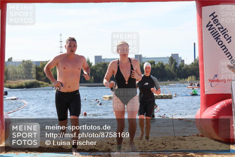 07.09.2025 - 19. Norderstedt Triathlon Luisa Fischer http://msf.ph/oto/8758169 07.09.2025 11:49:18 Schwimmen 217, 290, 709, 725 meine-sportfotos.de