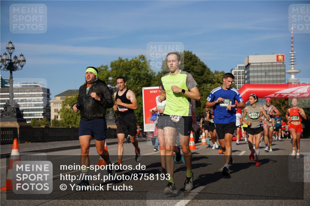 07.09.2025 - BARMER Alsterlauf Yannick Fuchs http://msf.ph/oto/8758193 07.09.2025 09:39:03 Laufen 5963, 2721, 865, 4484, 4134 meine-sportfotos.de