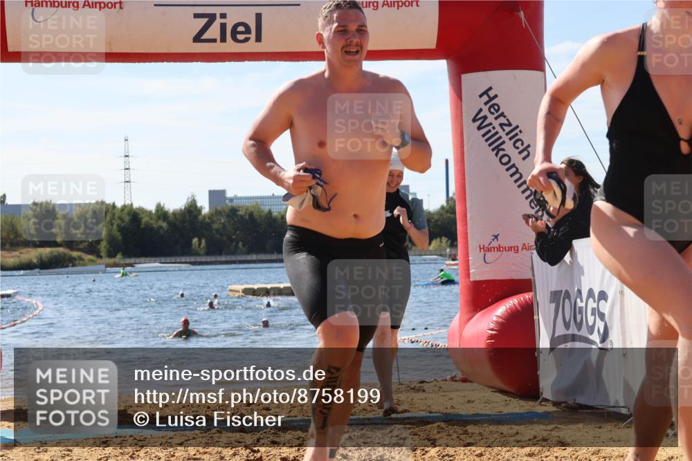 07.09.2025 - 19. Norderstedt Triathlon Luisa Fischer http://msf.ph/oto/8758199 07.09.2025 11:49:20 Schwimmen 217, 290, 709, 725 meine-sportfotos.de