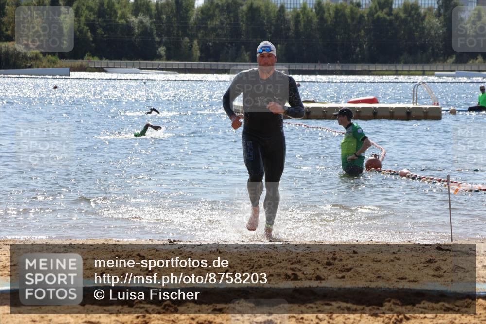 07.09.2025 - 19. Norderstedt Triathlon Luisa Fischer http://msf.ph/oto/8758203 07.09.2025 13:36:03 Schwimmen 364, 382, 1462 meine-sportfotos.de