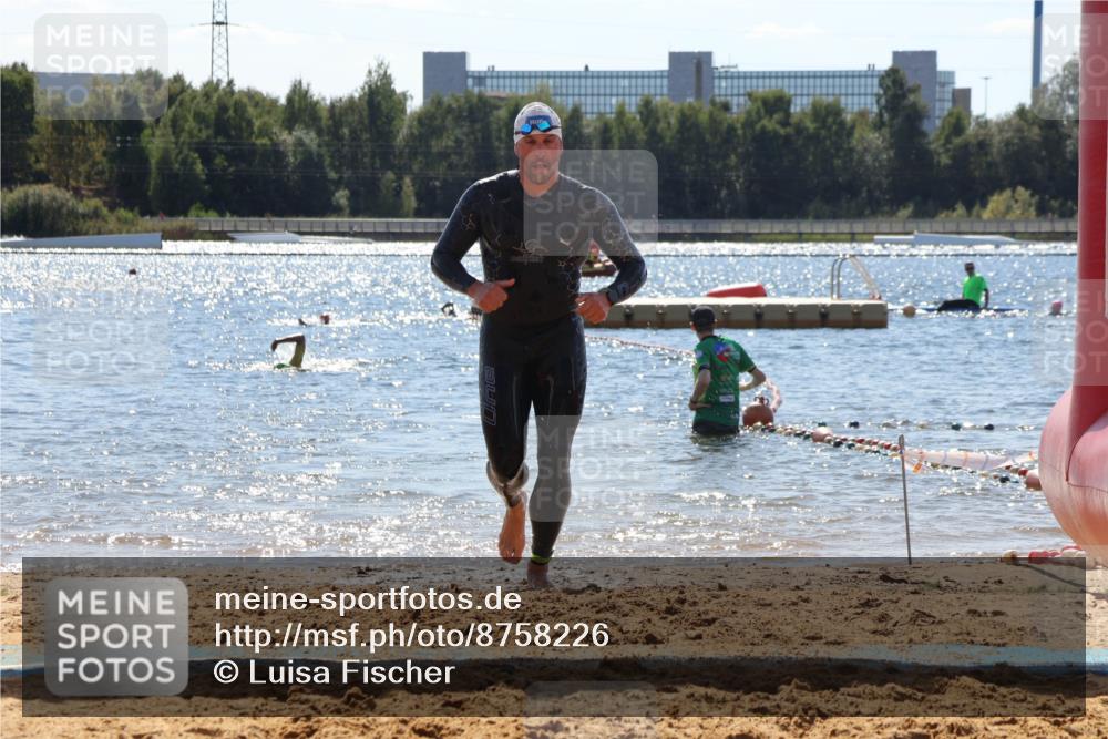 07.09.2025 - 19. Norderstedt Triathlon Luisa Fischer http://msf.ph/oto/8758226 07.09.2025 13:36:04 Schwimmen 364, 382, 1462 meine-sportfotos.de