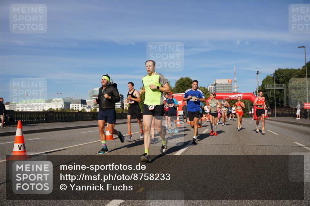 07.09.2025 - BARMER Alsterlauf Yannick Fuchs http://msf.ph/oto/8758233 07.09.2025 09:39:04 Laufen 2721, 4484, 54134 meine-sportfotos.de