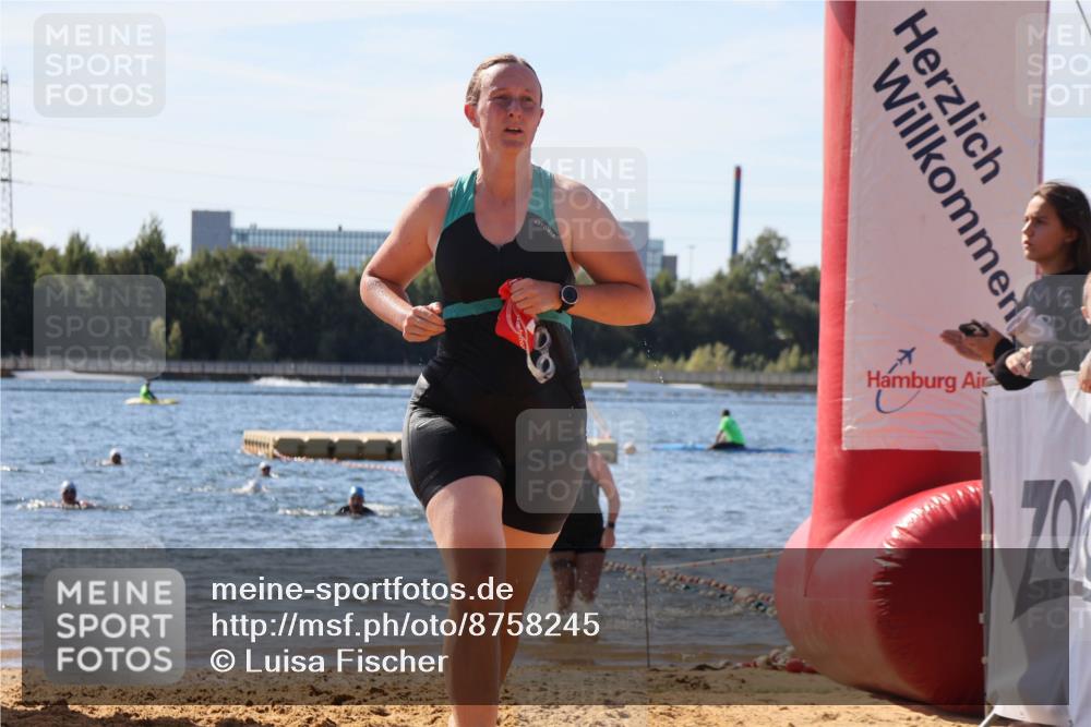 07.09.2025 - 19. Norderstedt Triathlon Luisa Fischer http://msf.ph/oto/8758245 07.09.2025 11:49:37 Schwimmen 248, 1268 meine-sportfotos.de