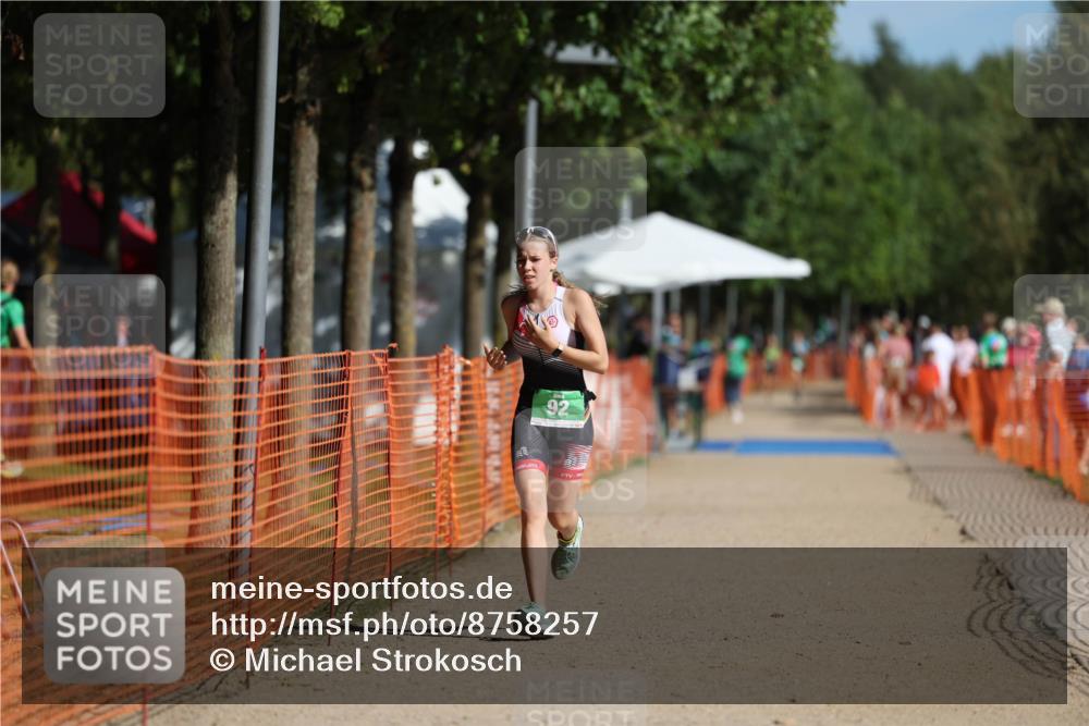 07.09.2025 - 19. Norderstedt Triathlon Michael Strokosch http://msf.ph/oto/8758257 07.09.2025 11:03:55 Laufen 71, 92 meine-sportfotos.de