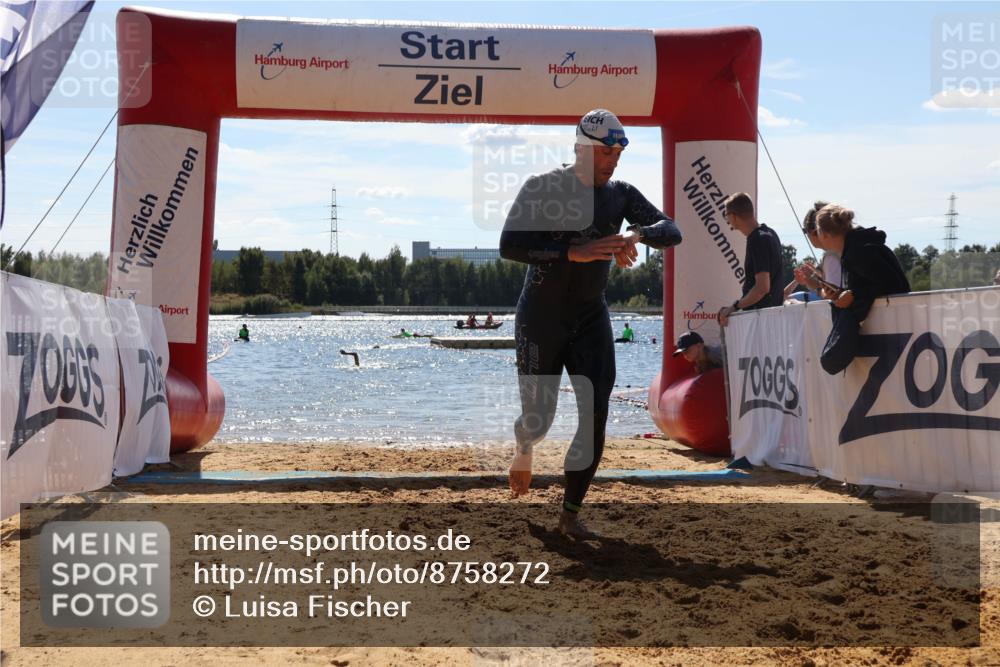 07.09.2025 - 19. Norderstedt Triathlon Luisa Fischer http://msf.ph/oto/8758272 07.09.2025 13:36:07 Schwimmen 364, 382, 1462 meine-sportfotos.de