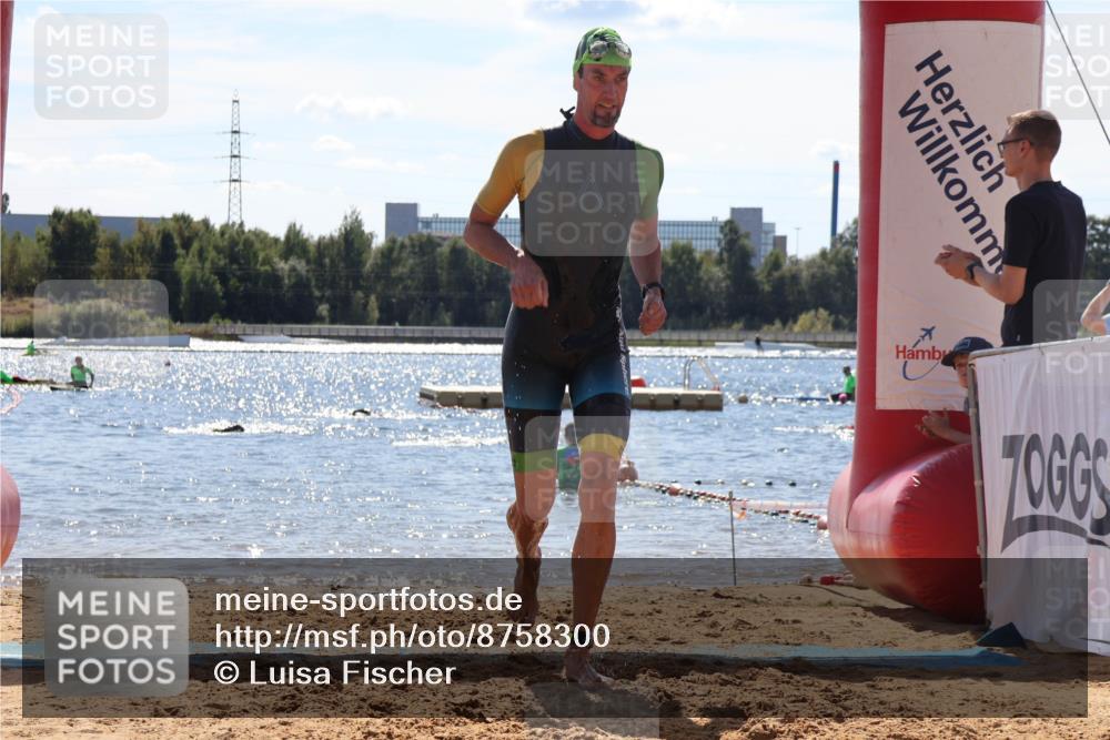 07.09.2025 - 19. Norderstedt Triathlon Luisa Fischer http://msf.ph/oto/8758300 07.09.2025 13:36:34 Schwimmen 1032 meine-sportfotos.de