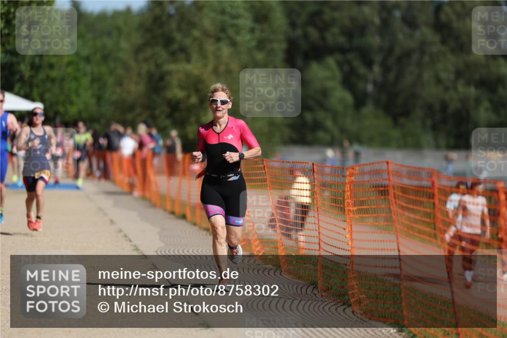 07.09.2025 - 19. Norderstedt Triathlon Michael Strokosch http://msf.ph/oto/8758302 07.09.2025 12:05:27 Laufen 155, 1181, 1193 meine-sportfotos.de