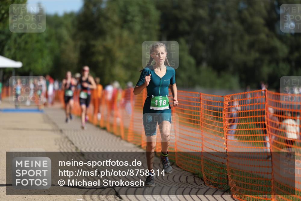 07.09.2025 - 19. Norderstedt Triathlon Michael Strokosch http://msf.ph/oto/8758314 07.09.2025 10:43:55 Laufen 118, 680, 1135 meine-sportfotos.de