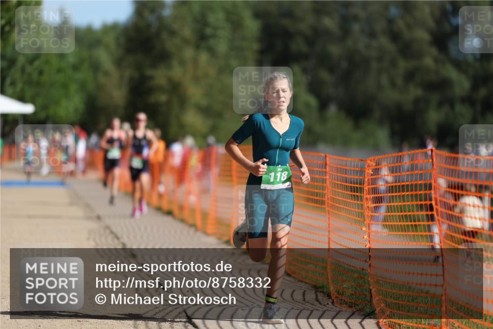 07.09.2025 - 19. Norderstedt Triathlon Michael Strokosch http://msf.ph/oto/8758332 07.09.2025 10:43:55 Laufen 118, 680, 1135 meine-sportfotos.de