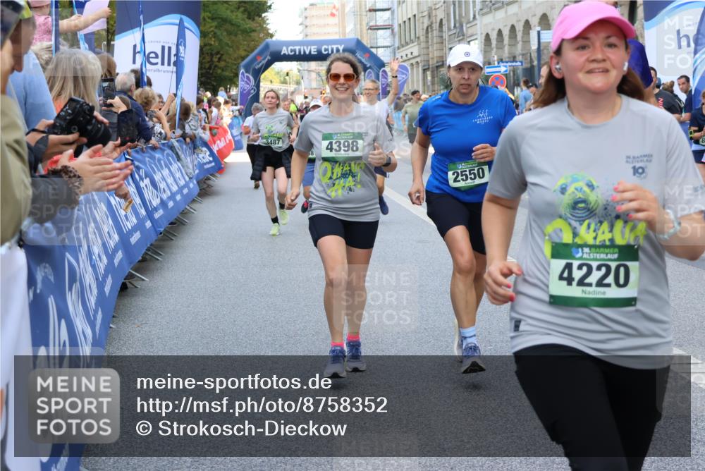 07.09.2025 - BARMER Alsterlauf Strokosch-Dieckow http://msf.ph/oto/8758352 07.09.2025 10:13:32 Ziel 2235, 2875, 2876, 2892, 3031, 3085, 3086, 3181, 3332, 3333, 3334, 3373, 3379, 3424, 3425, 3644, 3833, 4181, 4690, 4761, 5059, 5447, 5709, 5743, 5830, 6317, 6318, 6329, 6331, 8195, 8417 meine-sportfotos.de